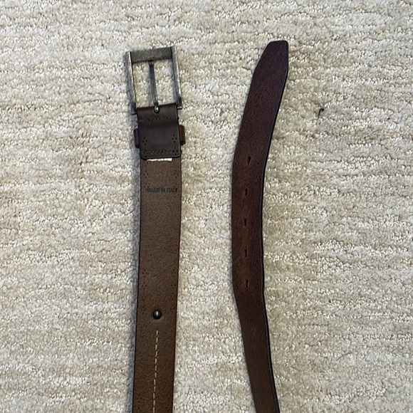 Allen Edmonds Brown Belt - Picture 3 of 6